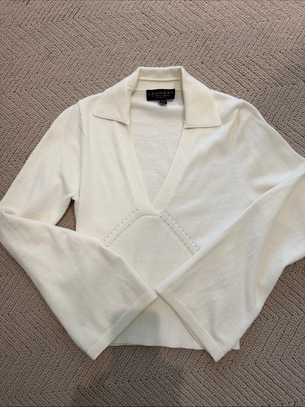 Laundry By Shelli Segal Cream V-Neck Collared Knit Sweater